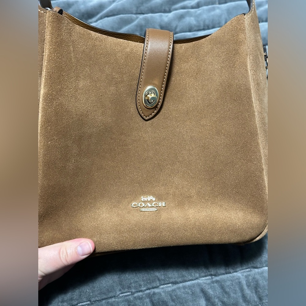 NWT Coach Hadley Sienna Suede Shoulder Bag - Picture 5 of 11